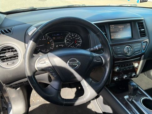 Used 2014 Nissan Pathfinder SL w/ SL Premium Package AWD/4WD image 13