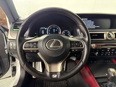 Used 2018 Lexus GS 350 F Sport RWD image 16