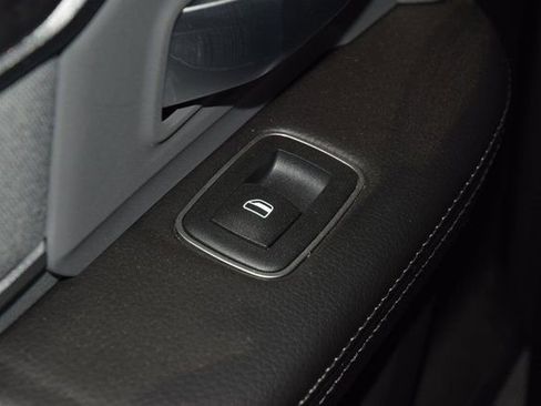 Used 2023 RAM 3500 SLT w/ Quick Order Package 2YG SLT image 35