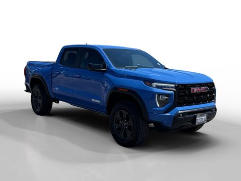 Used 2025 GMC Canyon Elevation w/ Convenience Package AWD/4WD image 7