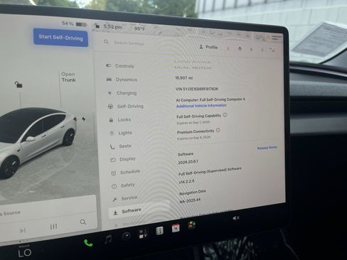 Used 2024 Tesla Model 3 Long Range AWD/4WD image 5