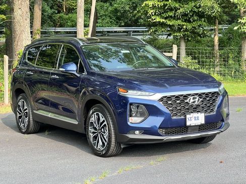Used 2019 Hyundai Santa Fe FWD image 1