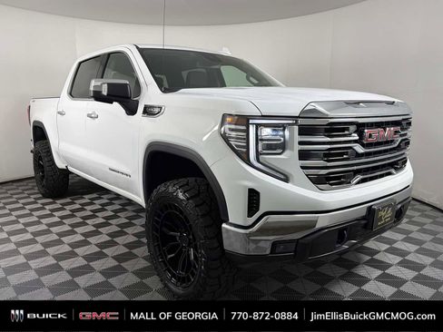 Used 2025 GMC Sierra 1500 SLT AWD/4WD image 1