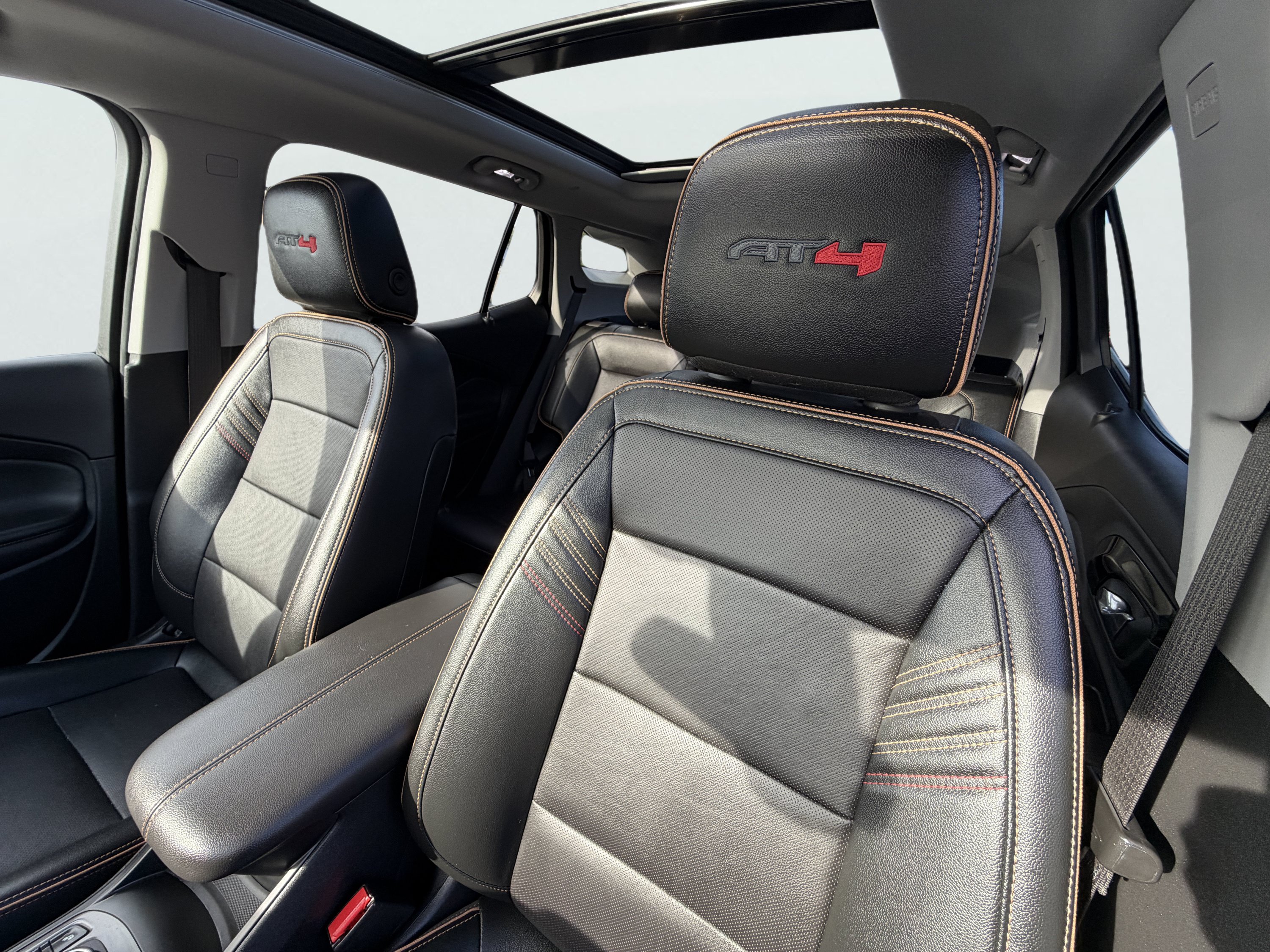 Used 2023 GMC Terrain AT4 w/ Infotainment Package II AWD/4WD image 32