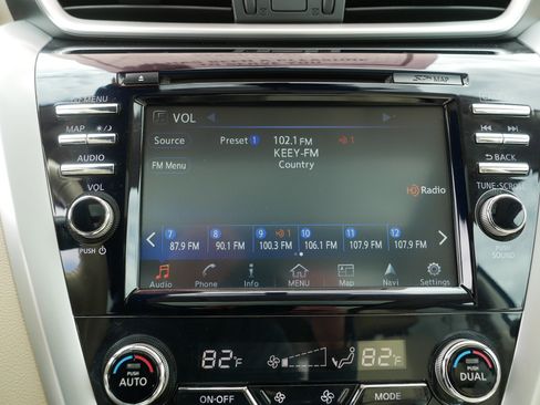 Used 2017 Nissan Murano Platinum w/ Platinum Technology Package AWD/4WD image 22