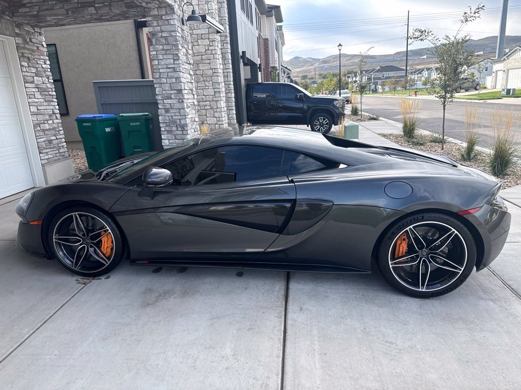 Used 2016 McLaren 570S Coupe RWD image 8