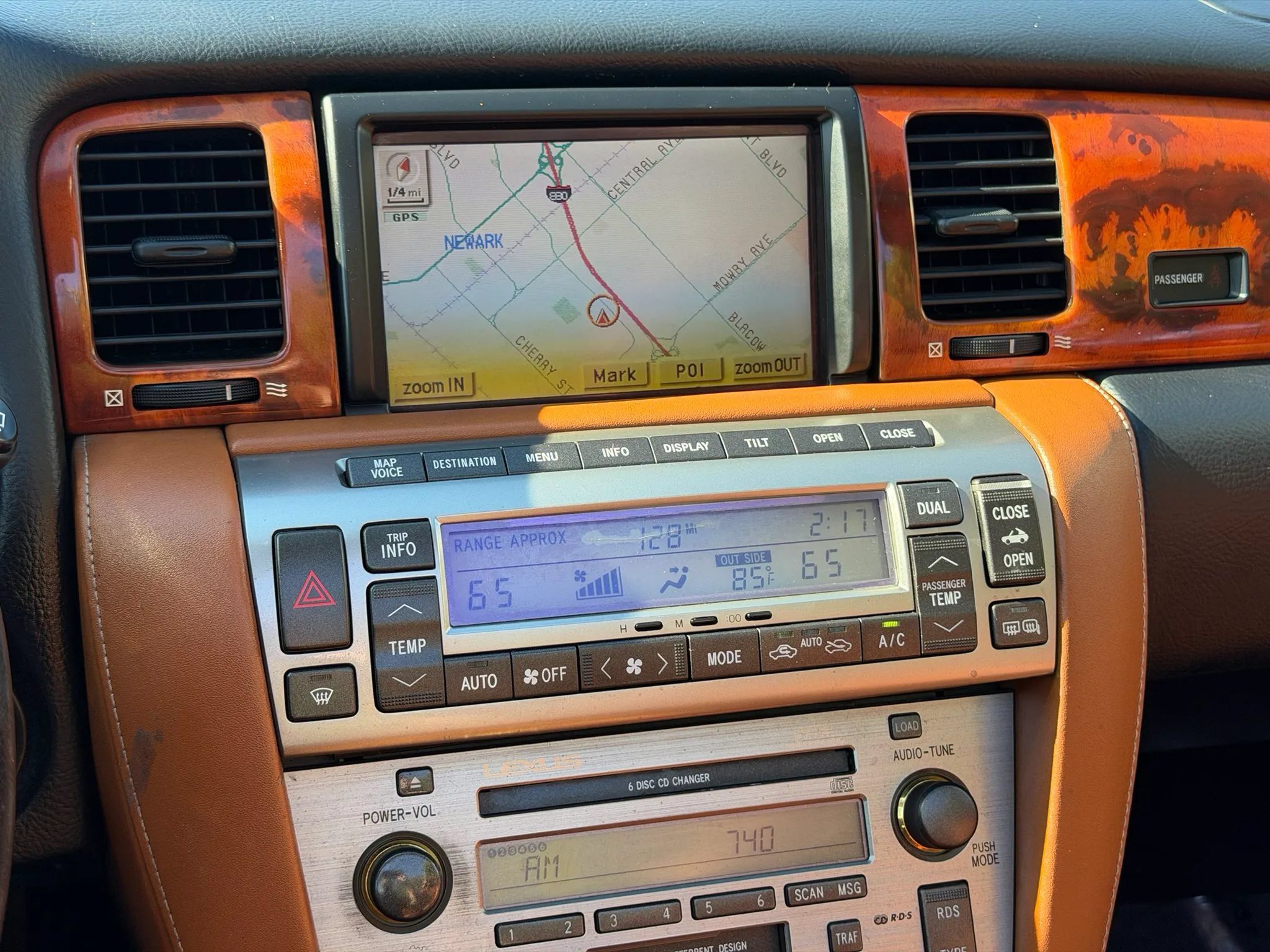 Used 2002 Lexus SC 430 Convertible RWD image 11