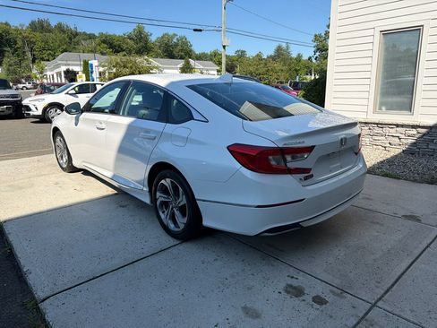 Used 2019 Honda Accord EX-L image 11