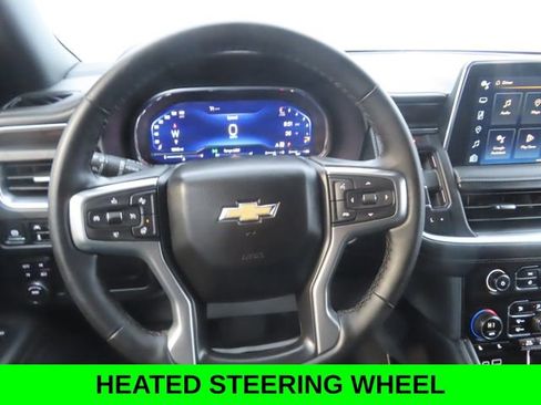 Used 2024 Chevrolet Suburban LT w/ Luxury Package image 35