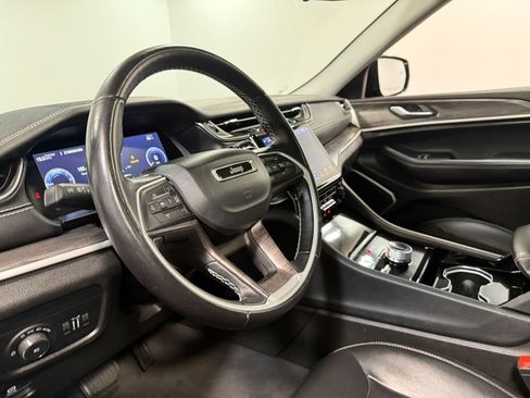 Used 2022 Jeep Grand Cherokee L Limited AWD/4WD image 76