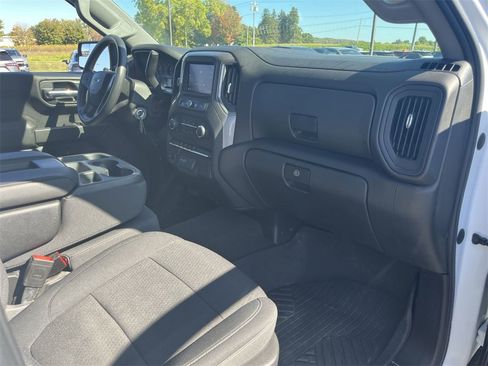 Certified 2021 Chevrolet Silverado 1500 Custom Trail Boss image 26