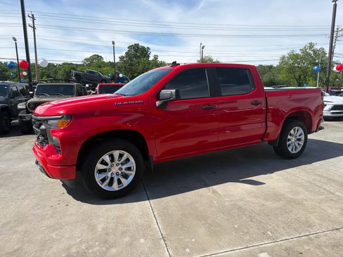 Used 2024 Chevrolet Silverado 1500 Custom RWD image 5