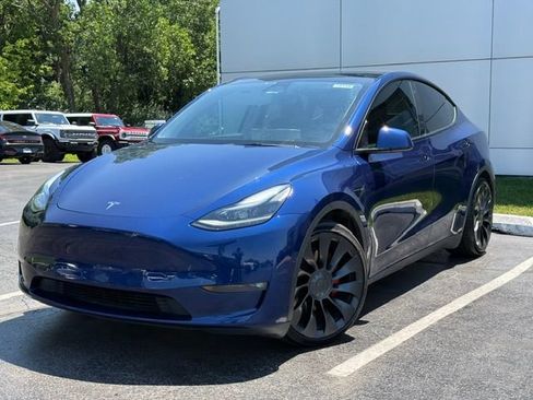 Used 2022 Tesla Model Y Performance AWD/4WD image 2