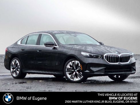 New 2026 BMW 530i xDrive w/ Premium Package AWD/4WD image 1