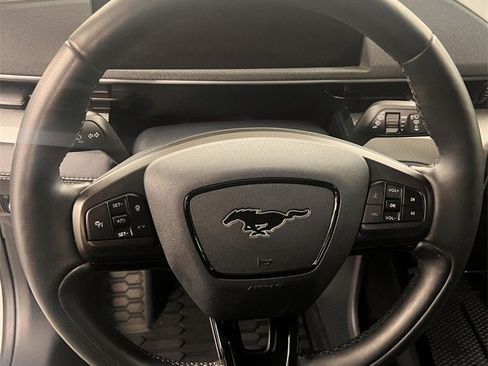 Used 2021 Ford Mustang Mach-E Select w/ Comfort/Appearance Package image 17