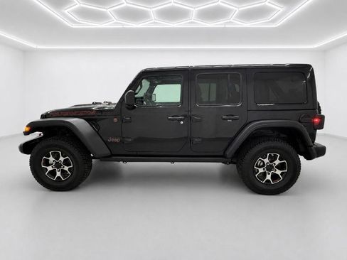 Used 2021 Jeep Wrangler Unlimited Rubicon w/ Cold Weather Group AWD/4WD image 6