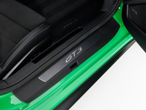 Used 2022 Porsche 911 GT3 RWD image 45