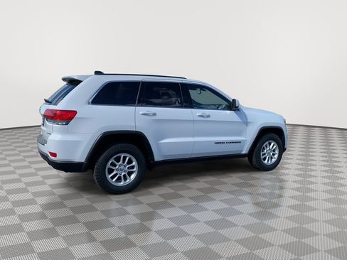 Used 2019 Jeep Grand Cherokee Laredo image 7