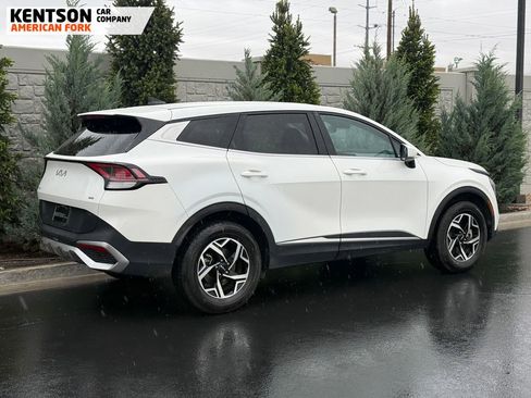 Used 2023 Kia Sportage LX AWD/4WD image 10
