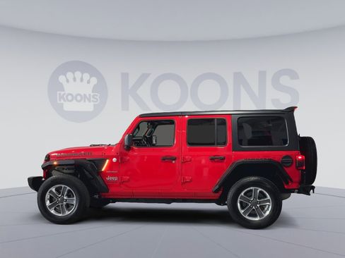 Used 2020 Jeep Wrangler Unlimited Sahara AWD/4WD image 8