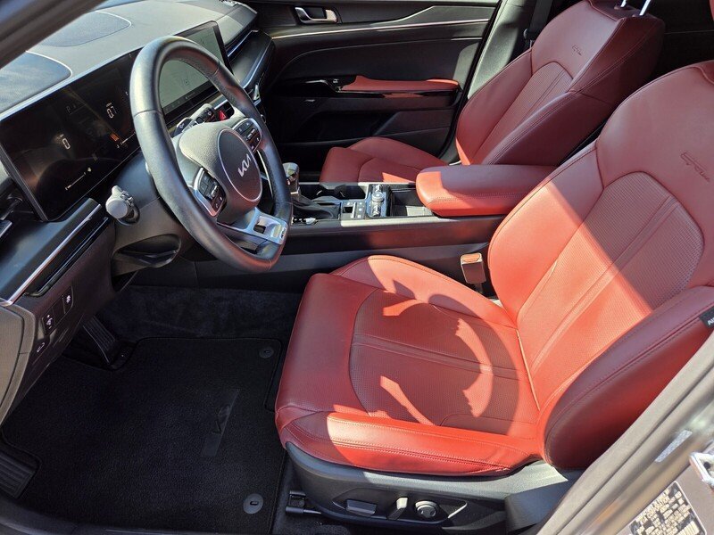 Certified 2025 Kia K5 GT-Line w/ GT-Line Premium Package FWD image 11
