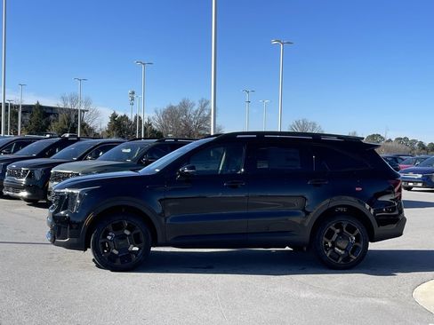 New 2026 Kia Sorento X-Line EX image 4
