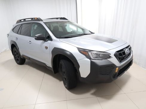 Used 2025 Subaru Outback Wilderness AWD/4WD image 7