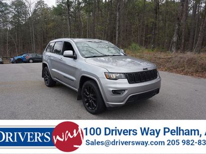 Used 2018 Jeep Grand Cherokee Altitude