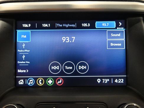 Used 2020 GMC Acadia SLE FWD image 13