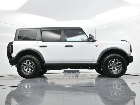 Used 2025 Ford Bronco Badlands AWD/4WD image 52