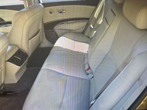 Used 2016 Acura RLX w/ Advance Package FWD image 5