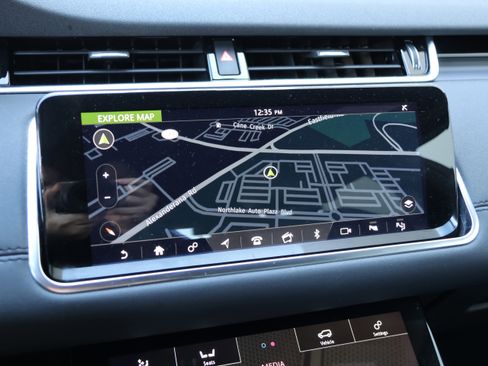 Used 2020 Land Rover Range Rover Evoque SE image 23