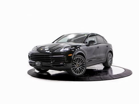 Certified 2022 Porsche Cayenne Coupe image 1