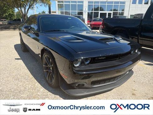 Certified 2021 Dodge Challenger R/T Scat Pack RWD image 1