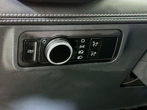 Used 2024 Ford Mustang GT Premium image 12