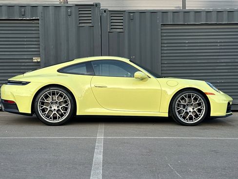 Used 2026 Porsche 911 Carrera image 9