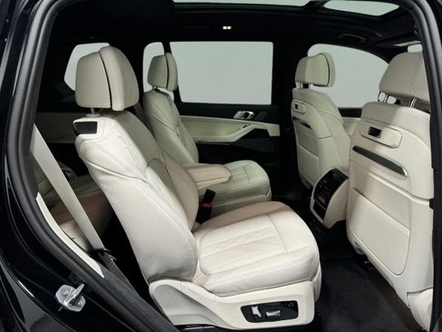 New 2026 BMW X7 xDrive40i image 12