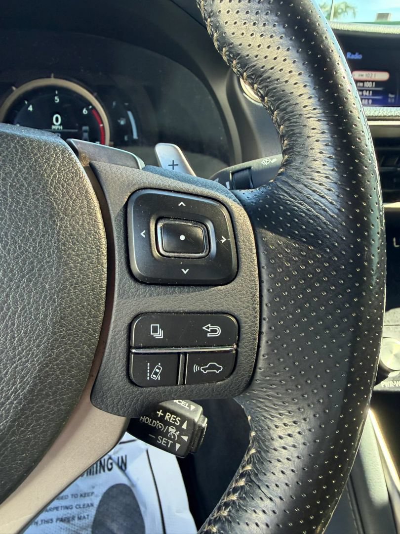 Used 2018 Lexus IS 300 F Sport RWD image 27