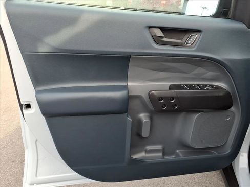 New 2025 Ford Maverick XLT w/ XLT Luxury Package image 12