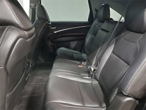 Used 2018 Acura MDX SH-AWD image 12