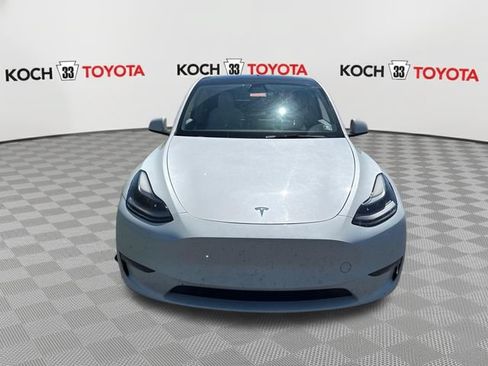 Used 2021 Tesla Model Y Performance AWD/4WD image 2