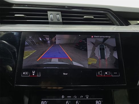 Used 2023 Audi e-tron Chronos w/ Chronos Package image 24