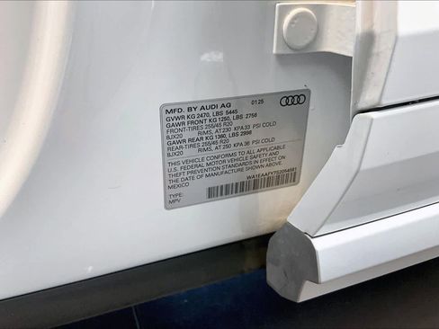 Certified 2025 Audi Q5 2.0T Premium Plus w/ Premium Plus Package image 33