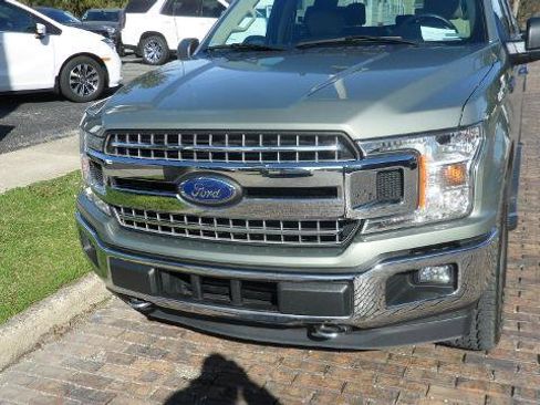 Used 2020 Ford F150 XLT w/ Equipment Group 302A Luxury image 3