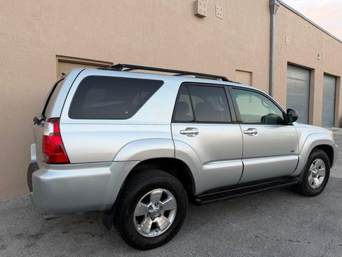 Used 2007 Toyota 4Runner SR5 image 8