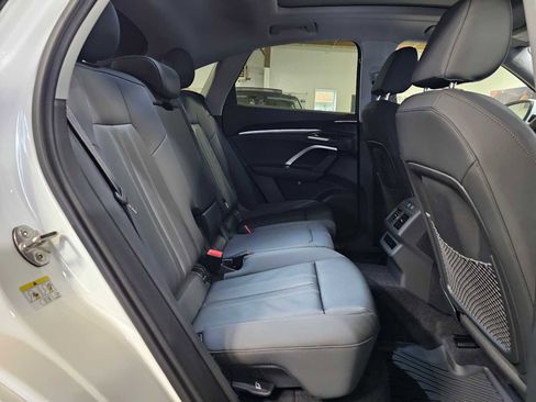 New 2025 Audi Q5 Premium image 12