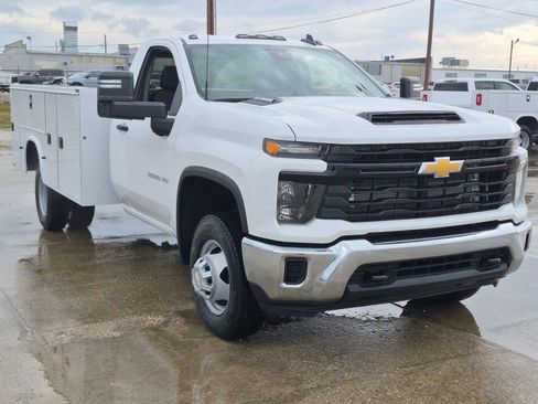 New 2026 Chevrolet Silverado 3500 W/T w/ WT Convenience Package image 1