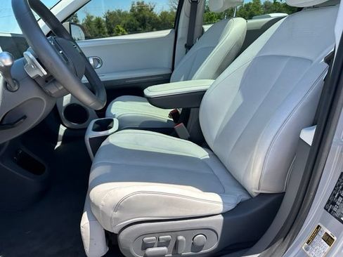 Used 2024 Hyundai Ioniq 5 Limited AWD/4WD image 19