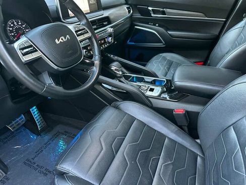 Used 2022 Kia Telluride SX w/ SX Prestige Package image 11