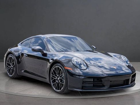 Used 2026 Porsche 911 Carrera RWD image 6